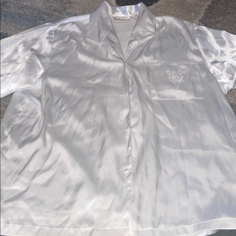 Victoria’s Secret sleepwear shirt
